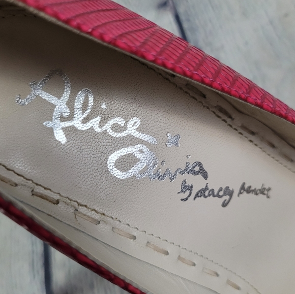 ALICE + OLIVIA | embossed leather high heel pumps - Picture 11 of 12